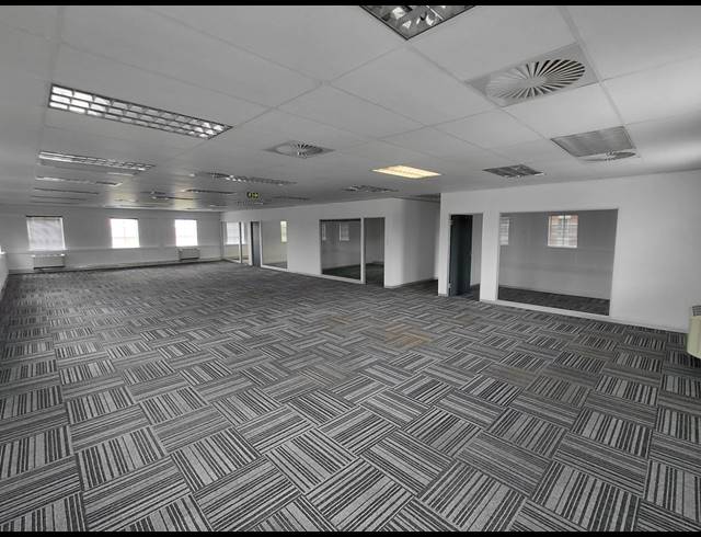 528M² OFFICE TO LET IN FOURWAYS